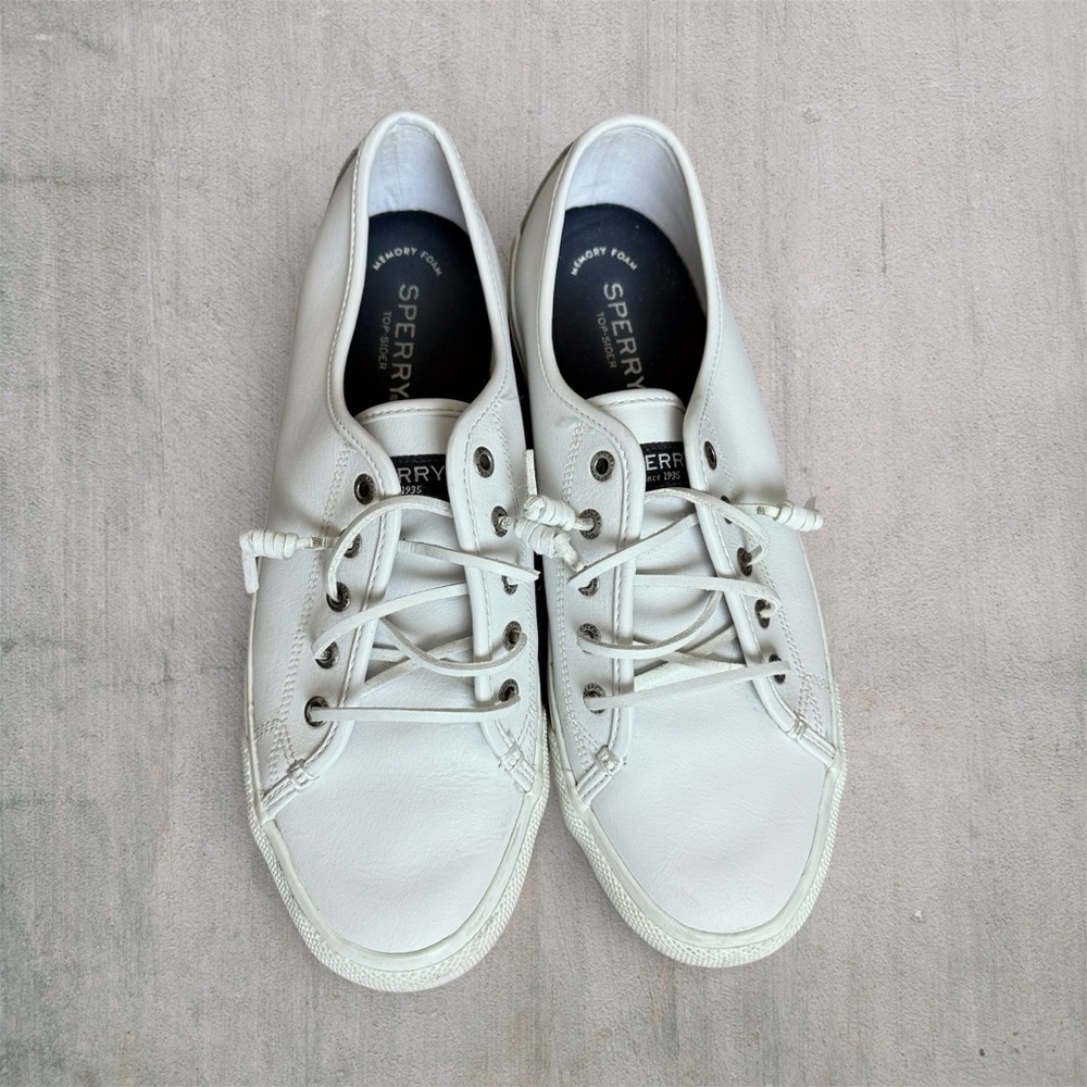 Sperry White Leather Sneakers Women’s Size 9M